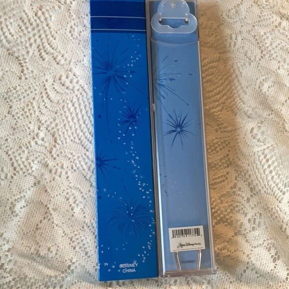 Walt Disney World Limited Release Mickey Watch NWT - Picture 6 of 7